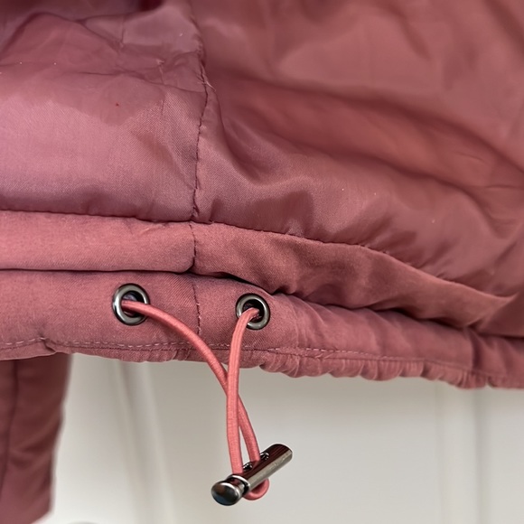 Puffer jacketš - Picture 2 of 2